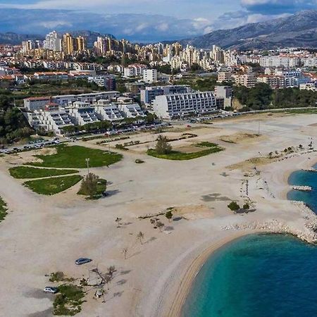 Camino Split - Apartment Near Mall Of Split Buitenkant foto